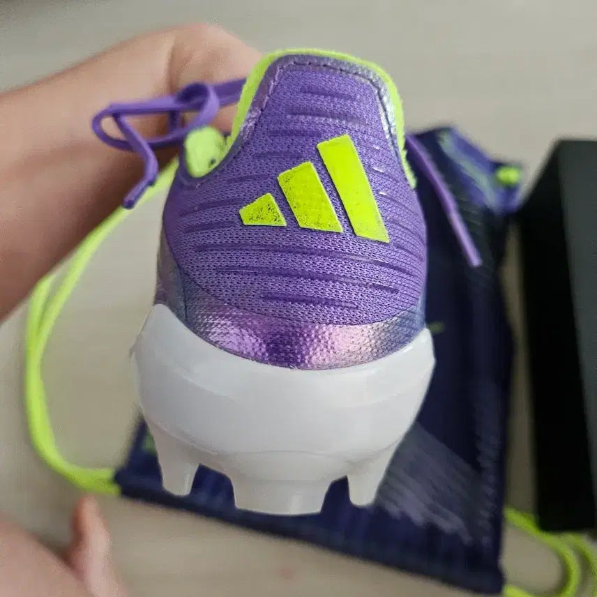 [BUNJANG] Adidas F50 Soccer Cleats (235) / 아디다스 F50 2g 3g 235 축구화