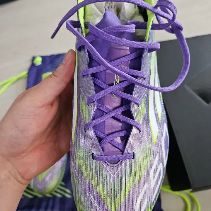 [BUNJANG] Adidas F50 Soccer Cleats (235) / 아디다스 F50 2g 3g 235 축구화
