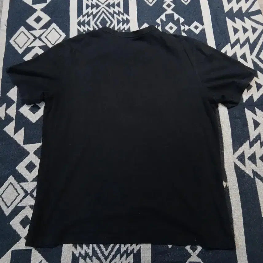 [BUNJANG] Nike Futura Logo Cotton T-shirt / 나이키 블랙 화이트 퓨추라 로고자수 코튼 반팔 티셔츠 M