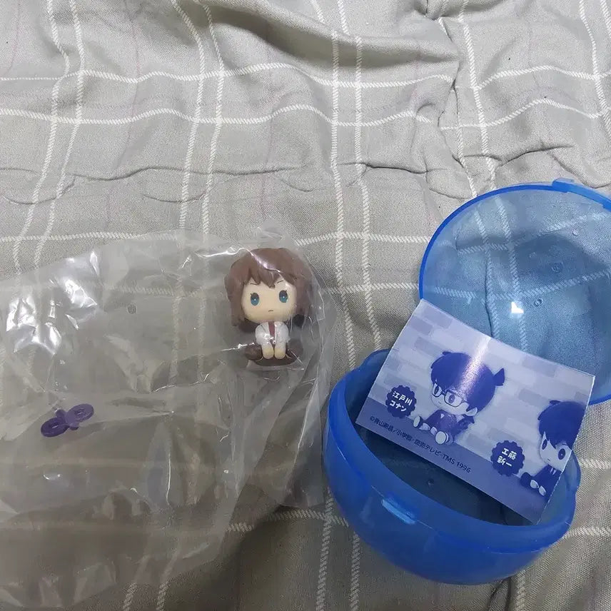 [BUNJANG] Detective Conan Ai Haibara Wind-up Gacha Figure / 명탐정코난 태엽가챠 하이바라 아이 홍장미 비닐 미개봉
