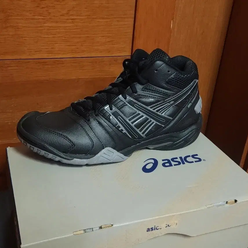 [BUNJANG] Asics Running Sneakers / 아식스 255 260 운동화 새상품 런닝화 스니커즈