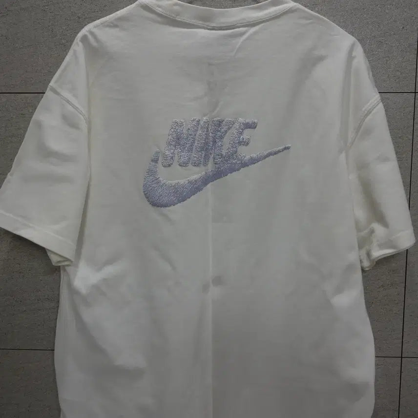 [BUNJANG] Nike MYLK White T-shirt (XL) / 나이키 MYLK 반팔티 화이트 xl