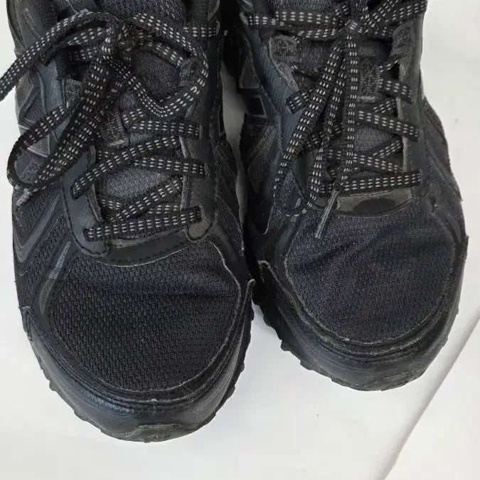 [BUNJANG] New Balance MT410CK5 Black Trekking Shoes / 뉴발란스 MT410CK5 블랙 250