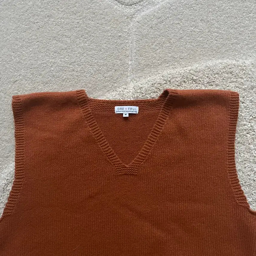 [BUNJANG] Dreproject Red Cross Vest (Size 103-105) / 드레프로젝트 Red Cross Vest (103-105)