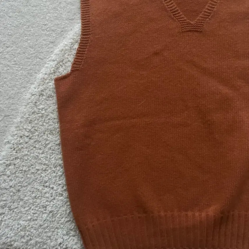 [BUNJANG] Dreproject Red Cross Vest (Size 103-105) / 드레프로젝트 Red Cross Vest (103-105)