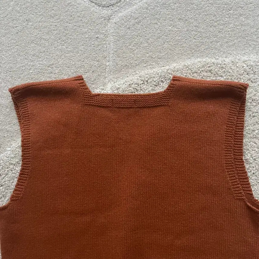 [BUNJANG] Dreproject Red Cross Vest (Size 103-105) / 드레프로젝트 Red Cross Vest (103-105)