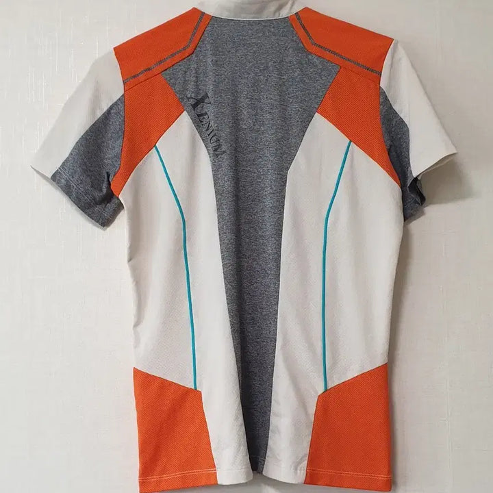 [SOLD OUT] 아이더 반집업 반팔티 90사이즈