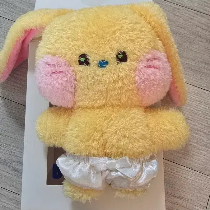[BUNJANG] NewJeans Bunnyini Plush Doll / 뉴진스 버니니 인형