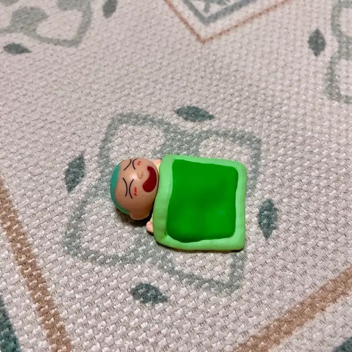 [BUNJANG] Bandai Crayon Shin-chan Honey Sleep Series 2 Figure (Hoon) / 반다이 짱구 꿀잠 시리즈2 가챠 피규어 (훈이)