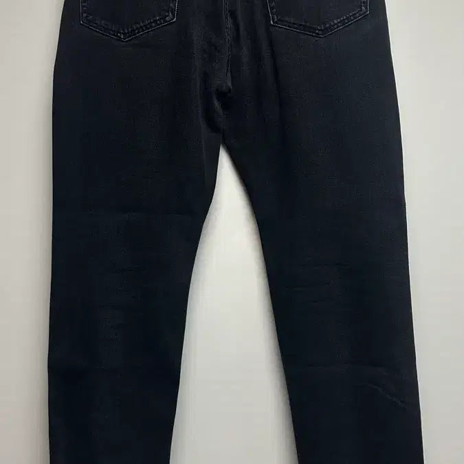 [SOLD OUT] 띠어리 / 헤이더 블랙 워싱 데님 / 32