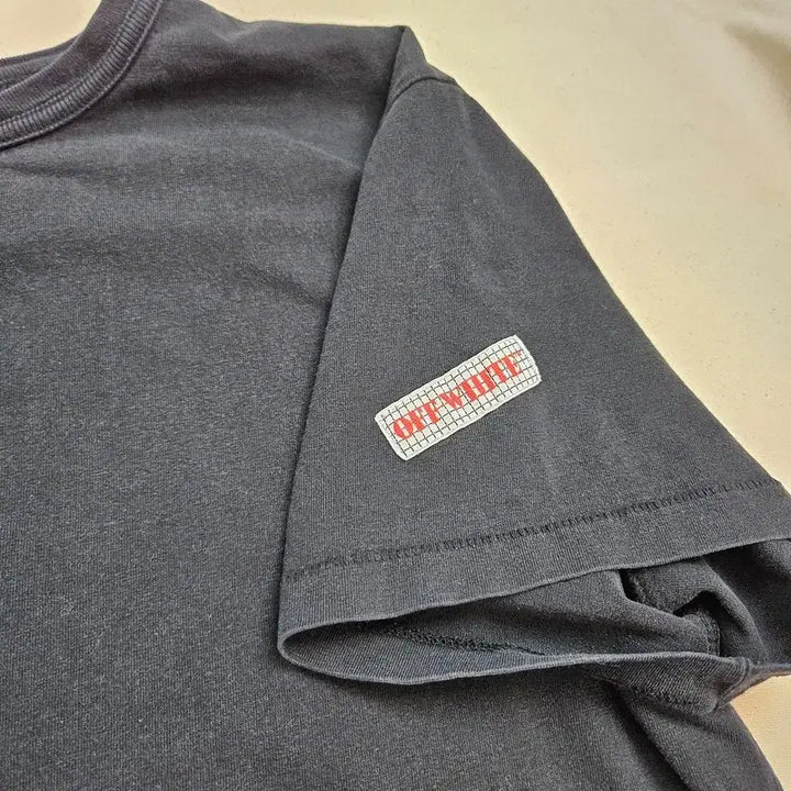 [BUNJANG] Off-White T-Shirt M0279 / 오프화이트 반팔티 S M0279