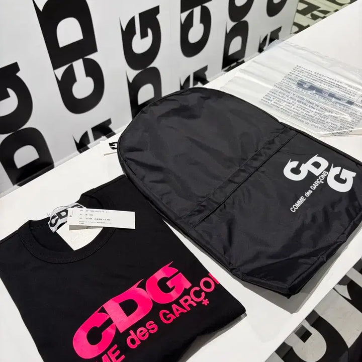 [BUNJANG] Comme des Garcons CDG Pink Logo T-shirt L / 꼼데 cdg핑크 로고 티 L