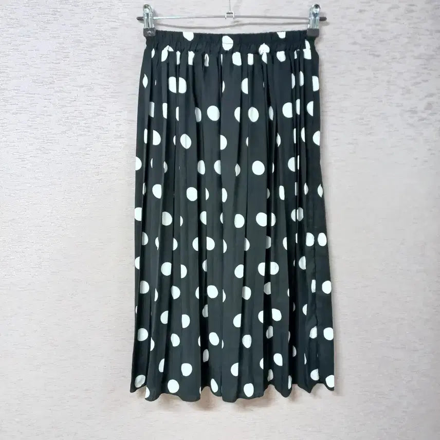 [BUNJANG] 8 Seconds Black Dot Pleated Skirt / B4-27/에잇세컨즈 블랙 도트무늬 주름 스커트 여성