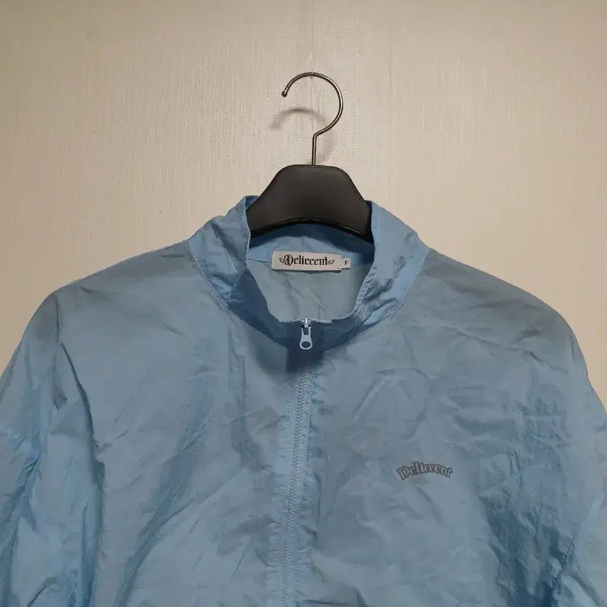 [BUNJANG] Wonderplace Lightweight Cropped Windbreaker Jacket / 원더플레이스 바람막이 점퍼