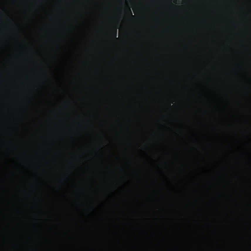 [BUNJANG] Champion Pigment Black Logo Embroidered Hoodie / 챔피온 피그먼트 블랙 톤톤 로고자수 코튼 블렌드 후드 티셔츠 MADE I