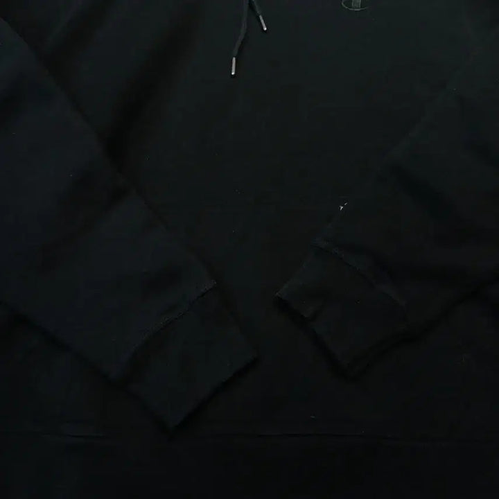 [BUNJANG] Champion Pigment Black Logo Embroidered Hoodie / 챔피온 피그먼트 블랙 톤톤 로고자수 코튼 블렌드 후드 티셔츠 MADE I