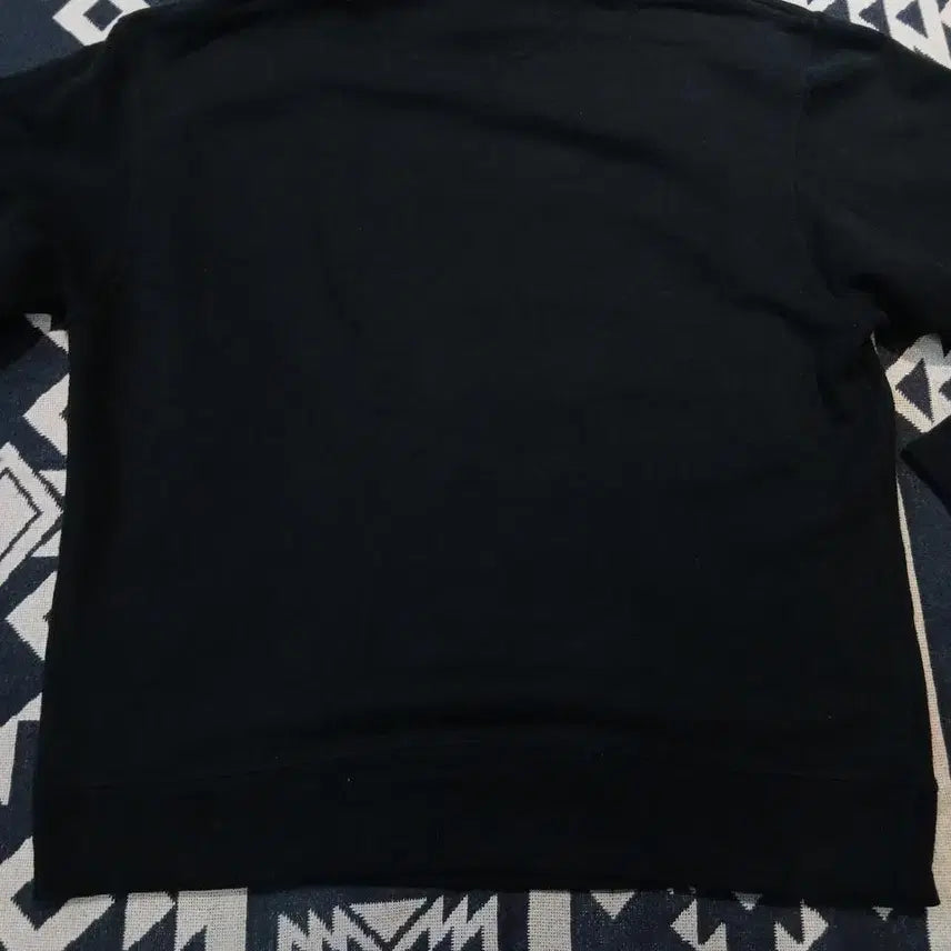 [BUNJANG] Champion Pigment Black Logo Embroidered Hoodie / 챔피온 피그먼트 블랙 톤톤 로고자수 코튼 블렌드 후드 티셔츠 MADE I