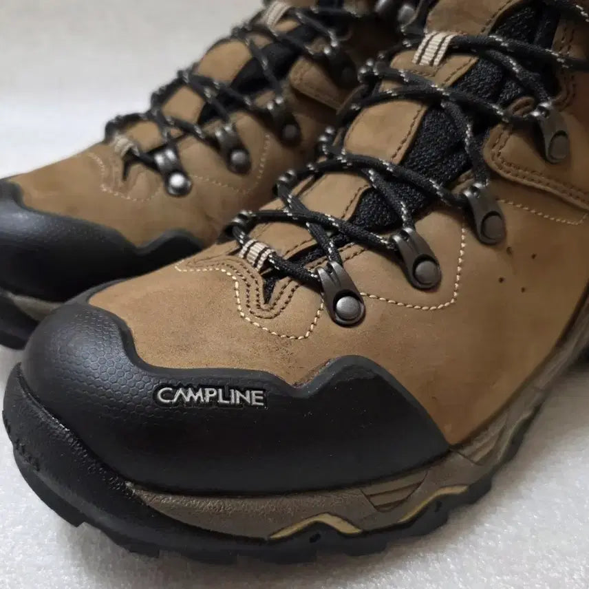 [BUNJANG] CAMPLINE Gore-Tex Mid-Cut Hiking Boots - Men&