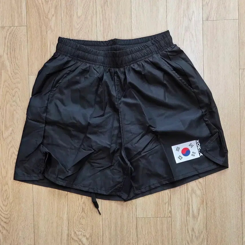 [SOLD OUT] 미사용 태극 한국 육군 트레이닝 반바지 M사이즈 (26정도)(줄자사진
