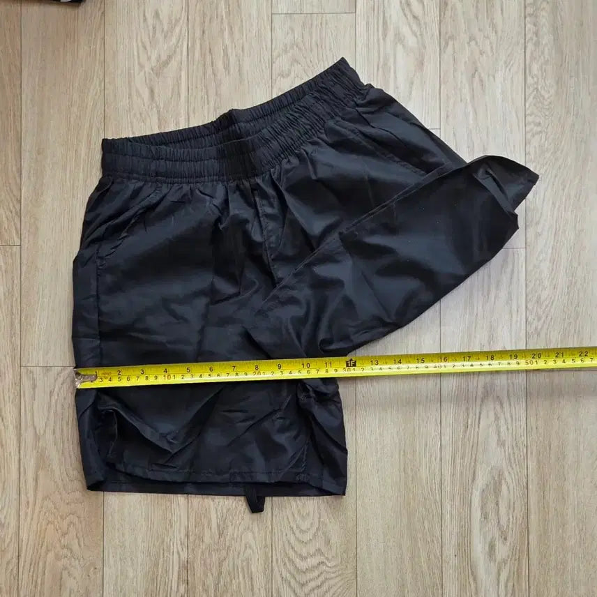 [SOLD OUT] 미사용 태극 한국 육군 트레이닝 반바지 M사이즈 (26정도)(줄자사진