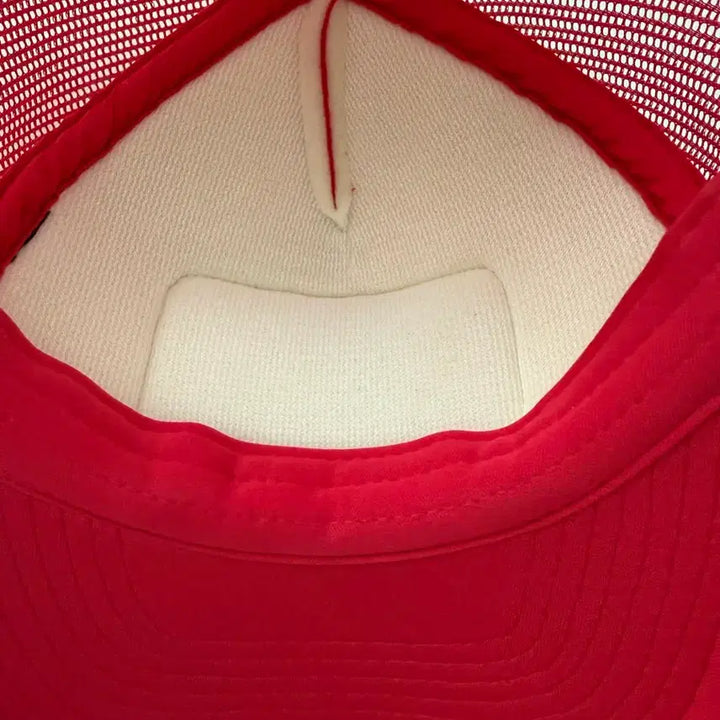 [SOLD OUT] 갤러리 디파트먼트 레드 메쉬캡