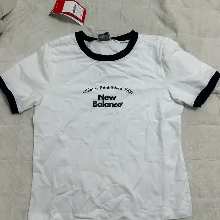 [BUNJANG] New Balance Ring T-shirt - White M / 새상품)뉴발란스 화이트 반팔 티셔츠 링거 디자인m