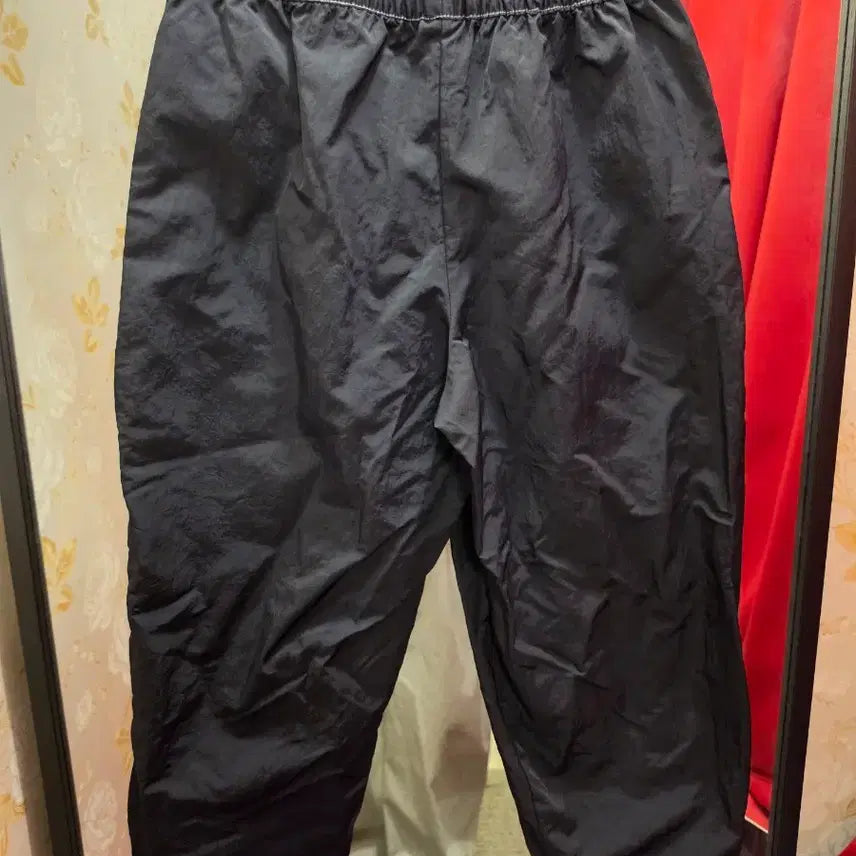 [BUNJANG] Nike Swoosh High-Rise Woven Pants - Size L / 7/51 나이키 스우시 디테일 하이라이즈 우븐 팬츠 L