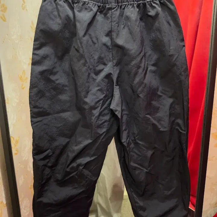 [BUNJANG] Nike Swoosh High-Rise Woven Pants - Size L / 7/51 나이키 스우시 디테일 하이라이즈 우븐 팬츠 L