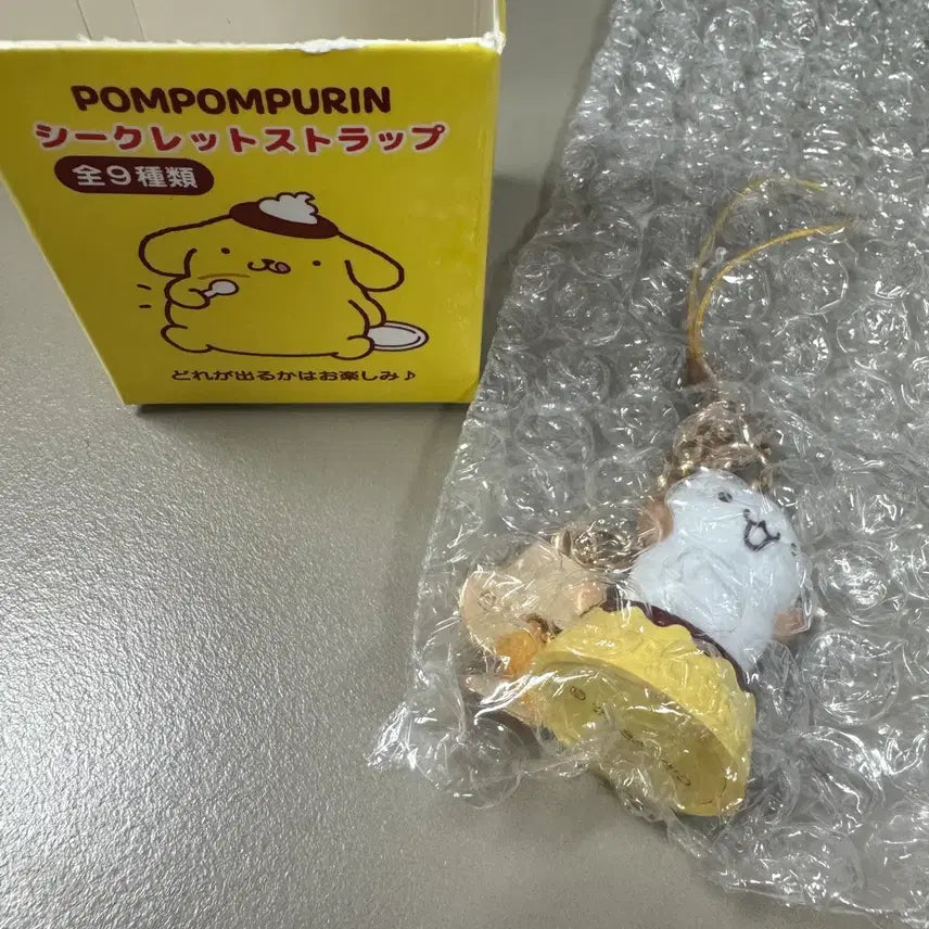[SOLD OUT] 산리오 폼폼푸린 30주년 스트랩 키링 머핀 판매