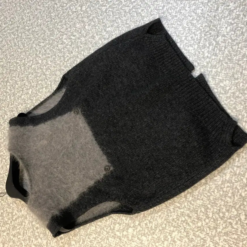 [BUNJANG] Mui Angora Knit Vest / 제평 무이 mui 배색 앙고라 니트 베스트 조끼