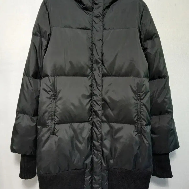 [BUNJANG] Theory Black Hooded Padded Jumper / 띠어리 블랙 후드 패딩 점퍼