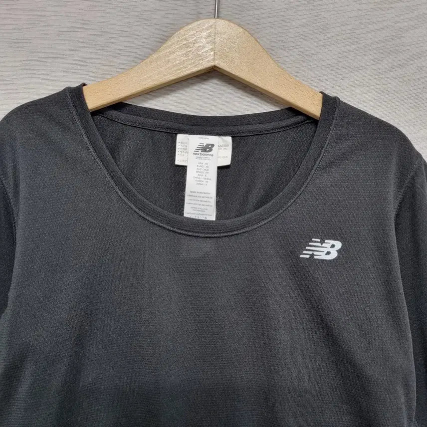 [BUNJANG] New Balance XS Functional Long Sleeve T-shirt / 뉴발란스 이너용 기능티 여XSㅡ0427