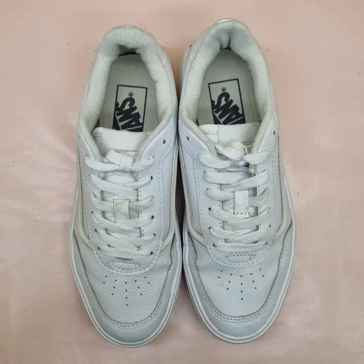 [BUNJANG] Vans Isaac Beige Sneakers 220 / 반스  이삭크 베이지 운동화220