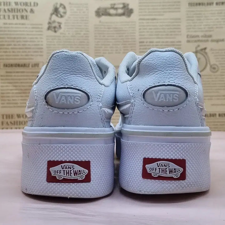 [BUNJANG] Vans Isaac Beige Sneakers 220 / 반스  이삭크 베이지 운동화220