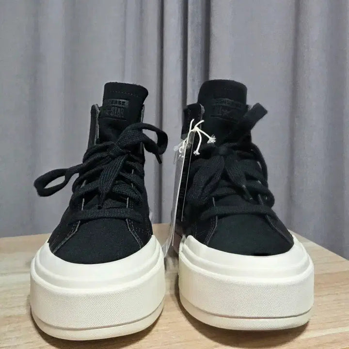 [BUNJANG] Converse Chuck Taylor All Star Cruise High Sneakers / 컨버스 소가죽 남녀공용 척테일러 올스타 크루즈 하이 245 새제품