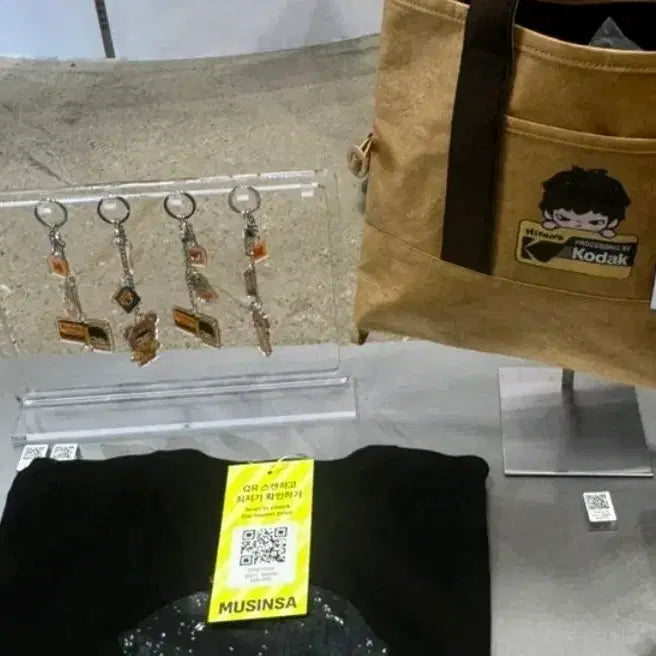 [SOLD OUT] 무신사 코닥 히로노 아크릴 키링