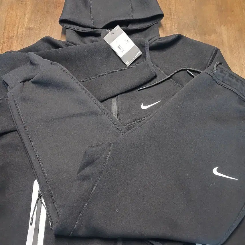 [BUNJANG] Nike Tech Fleece Black Top and Bottom Set / 나이키 테크 플리스 블랙 상하의 세트