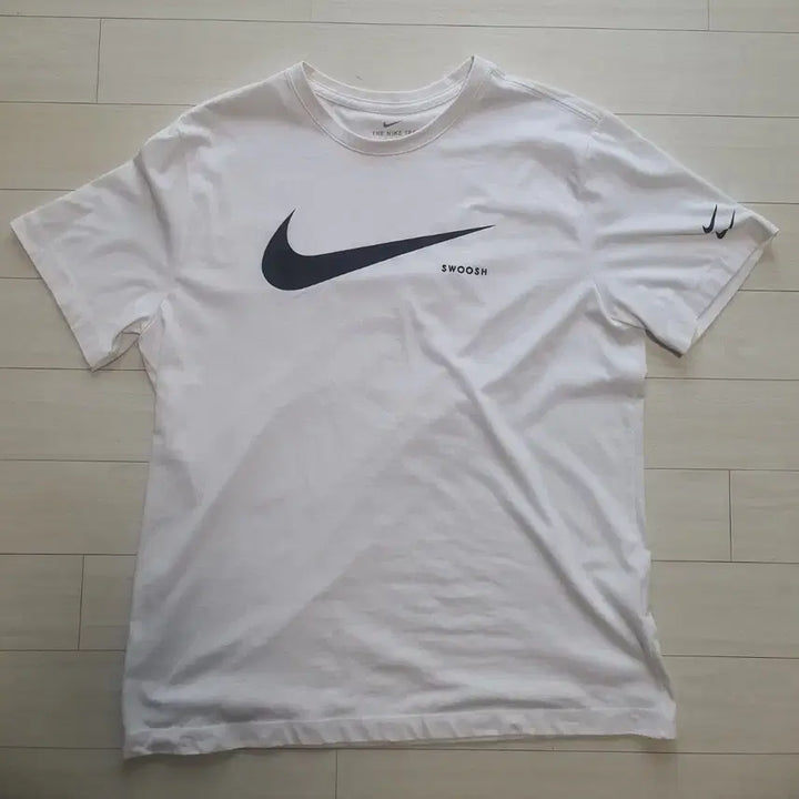 [BUNJANG] Nike Big Swoosh Short Sleeve T-shirt / 나이키 빅스우시 반팔 티셔츠