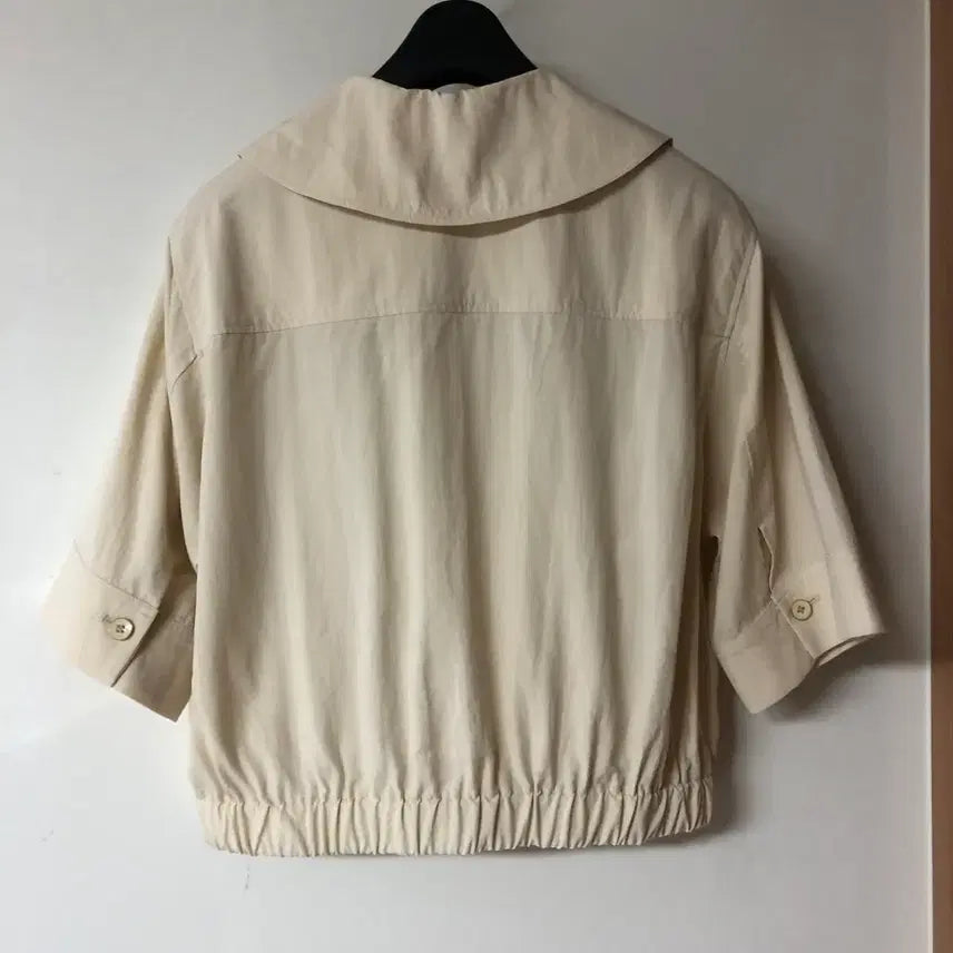 [BUNJANG] Sisley 2023 Zip-Up Jacket / 시슬리 23년 반팔 집업 자켓 점퍼 간절기 재킷 출근룩