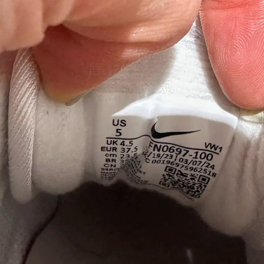 [BUNJANG] Nike Air Max FN0697 Golf Shoes (White) / 나이키 골프화 에어맥스 FN0697 흰색 280mm 235mm