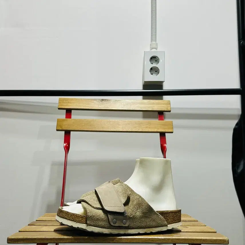 [BUNJANG] Birkenstock Kyoto Taupe Sandals / 230) 버켄스탁 샌들 여성 여자 슬리퍼 교토 Kyoto 타우페