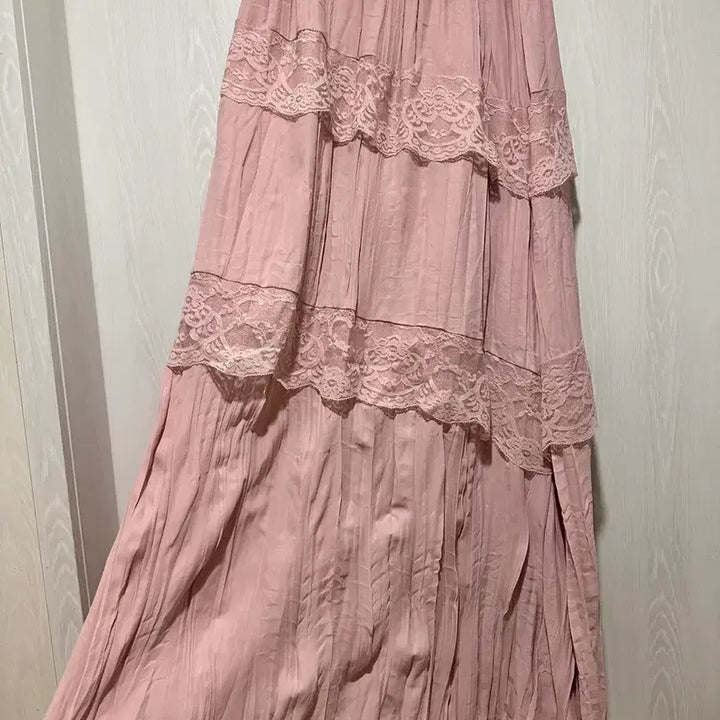 [BUNJANG] Pink Lace Tiered Long Skirt / 레이스 캉캉 롱 스커트 핑크