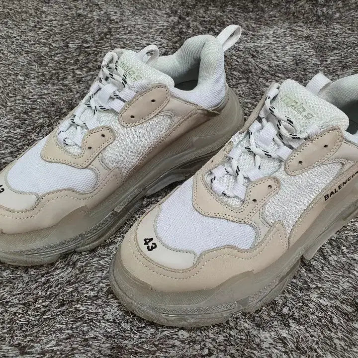 [BUNJANG] Balenciaga Triple S Sneakers Clear Sole White 43 (280) / 발렌시아가 트리플S 스니커즈 클리어솔 화이트 43(280)