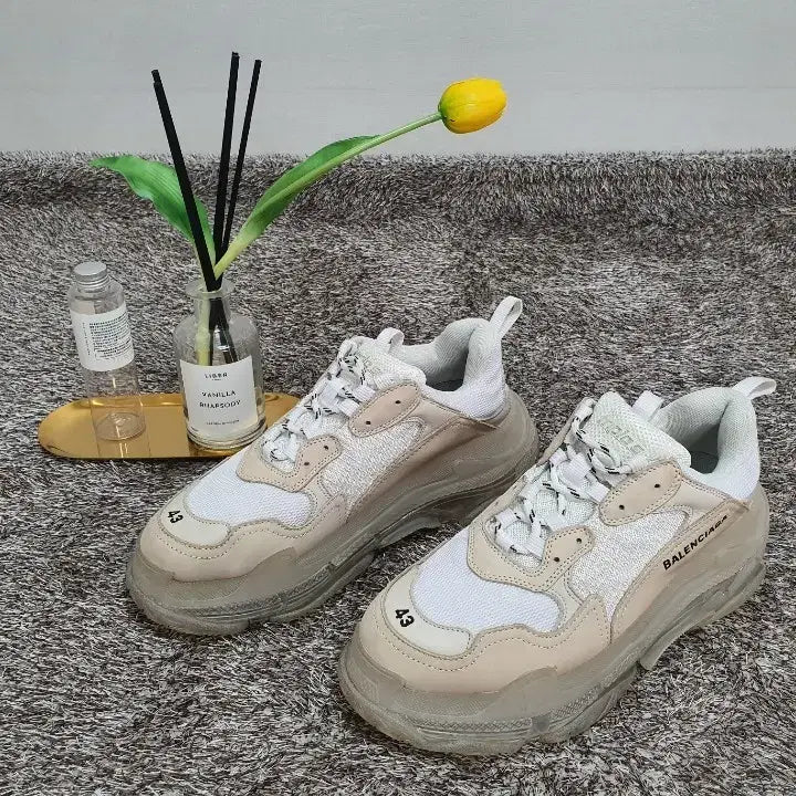 [BUNJANG] Balenciaga Triple S Sneakers Clear Sole White 43 (280) / 발렌시아가 트리플S 스니커즈 클리어솔 화이트 43(280)