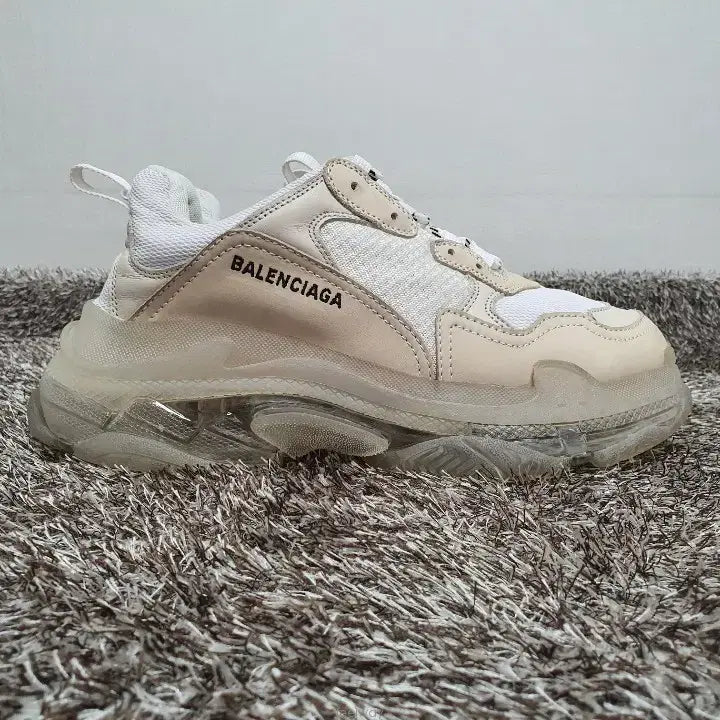 [BUNJANG] Balenciaga Triple S Sneakers Clear Sole White 43 (280) / 발렌시아가 트리플S 스니커즈 클리어솔 화이트 43(280)