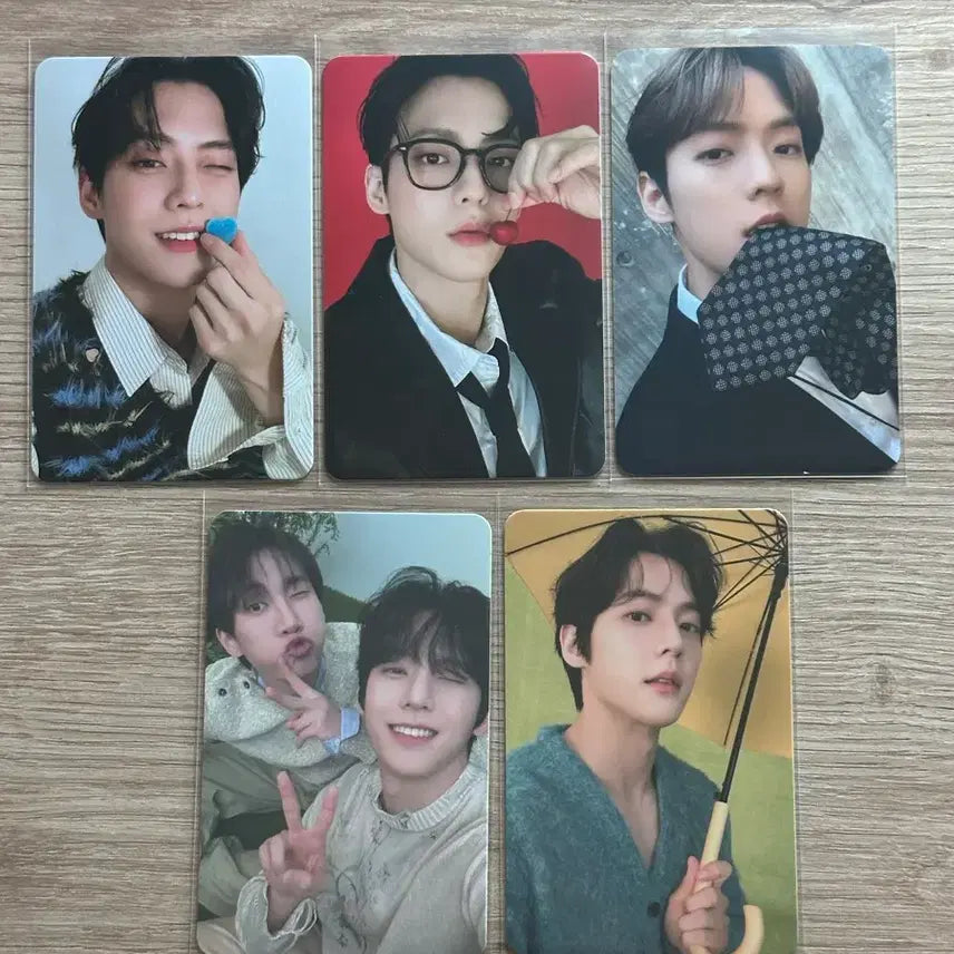 [BUNJANG] BTOB Minhyuk Bundle Set Photocard Album Signature / 비투비 이민혁 포카 일괄 판매 앨범 시그