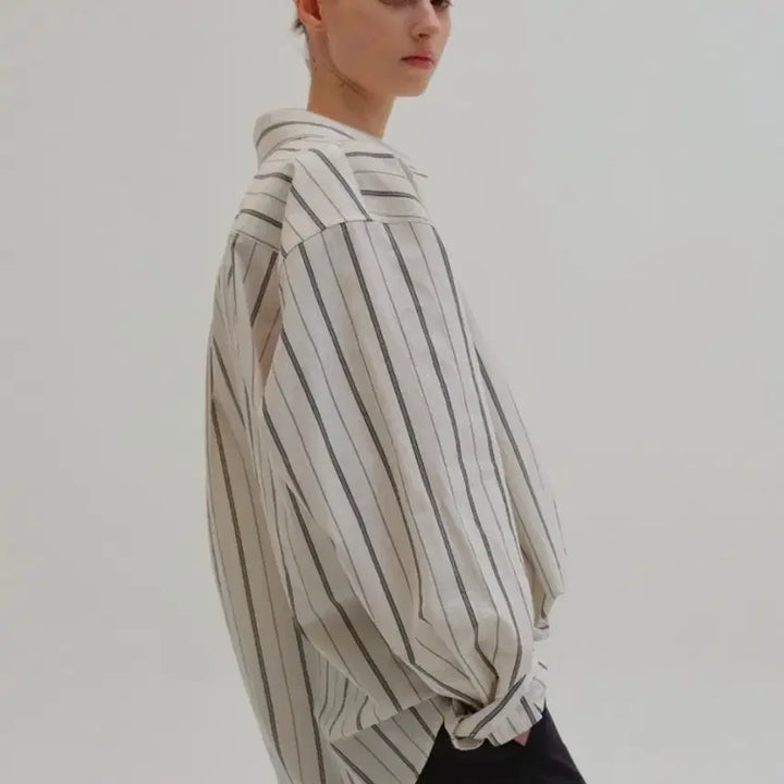 [BUNJANG] 새상품 모이아 셔츠 stripe shirt (navy stripe) / 새상품 모이아 셔츠 stripe shirt (navy stripe)