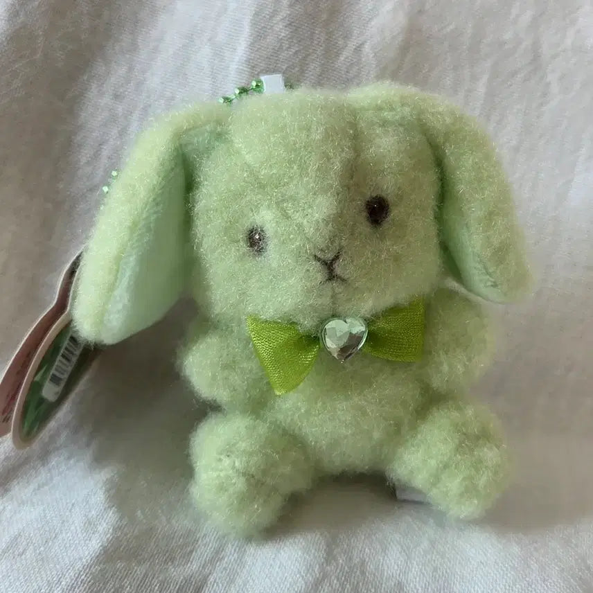 [BUNJANG] August Rabbit Doll Keychain Green Ribbon / 8월 토끼 인형 키링 그린 리본