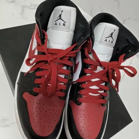 [BUNJANG] Nike Jordan Mid Basketball Shoes / 나이키 조던 미드 275