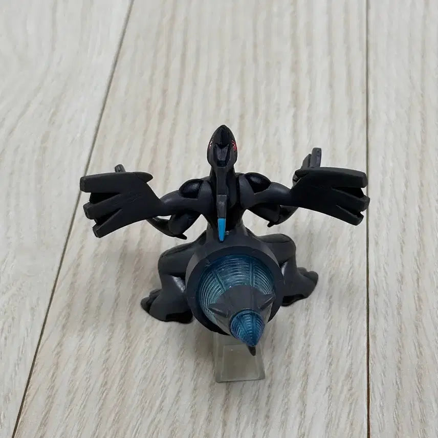 [SOLD OUT] 포켓몬 입체도감 블랙 화이트 큐레무 제크로무 레시라무 4종 피규어